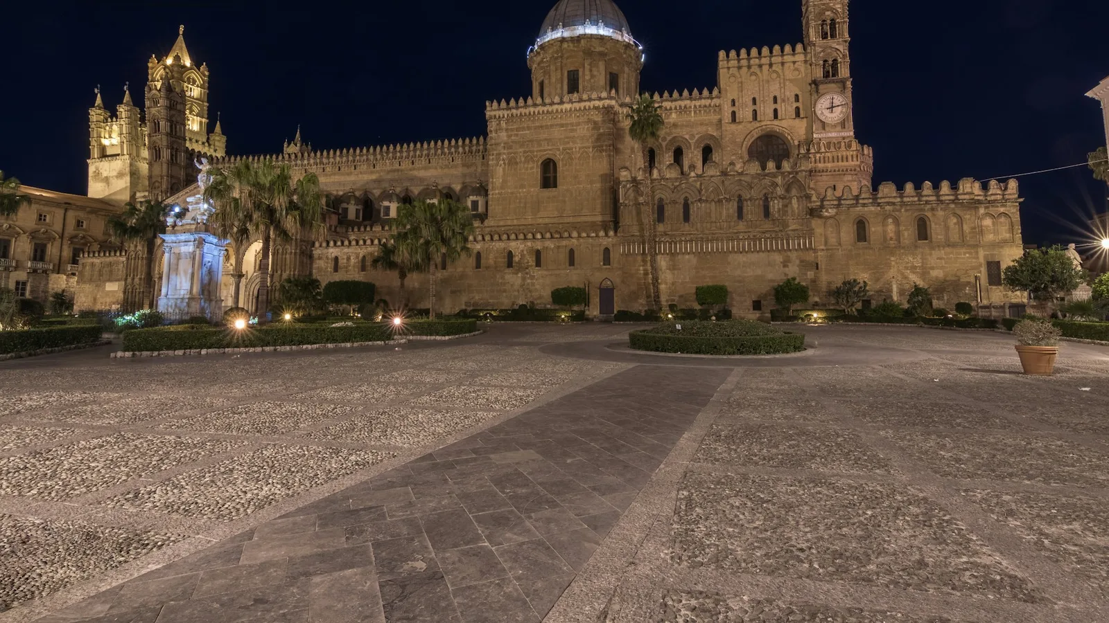 Palermo by Night: A Chauffeur's Perspective